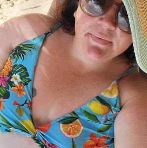 Meet your Posher, Melanie